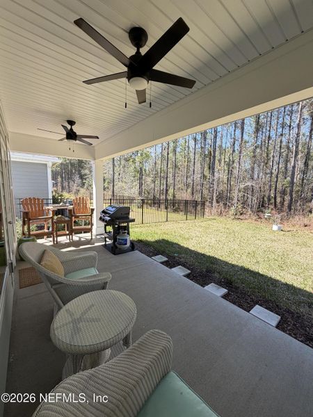 Exterior details and patio area of a home in , Yulee (Image 23).