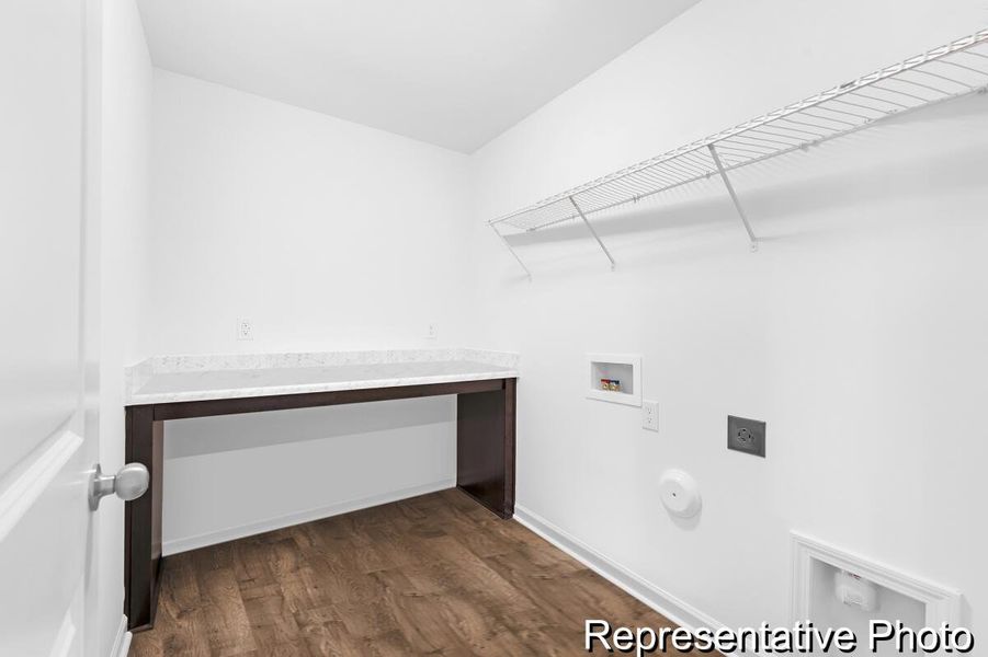 Spacious, unfurnished interior of a new home in , St. George (Image 18).