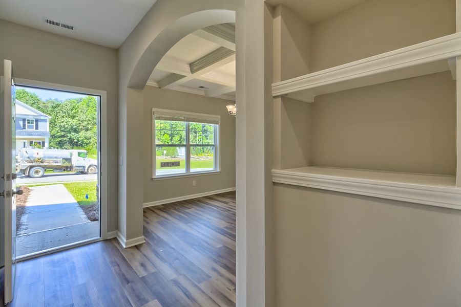 Representative unfurnished interior of a home built from the Dahlia by Great Southern Homes in Rolling Hills, Prosperity (Image 10).