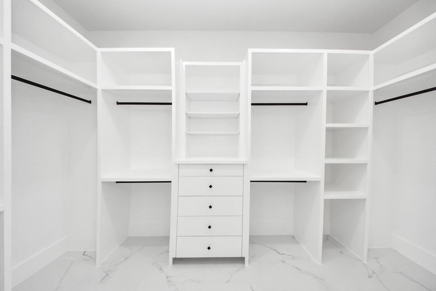 Primary Walking closet