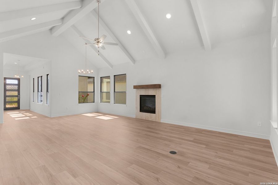 Spacious, unfurnished interior of a new home in El Sonido at Campanas, San Antonio (Image 23).