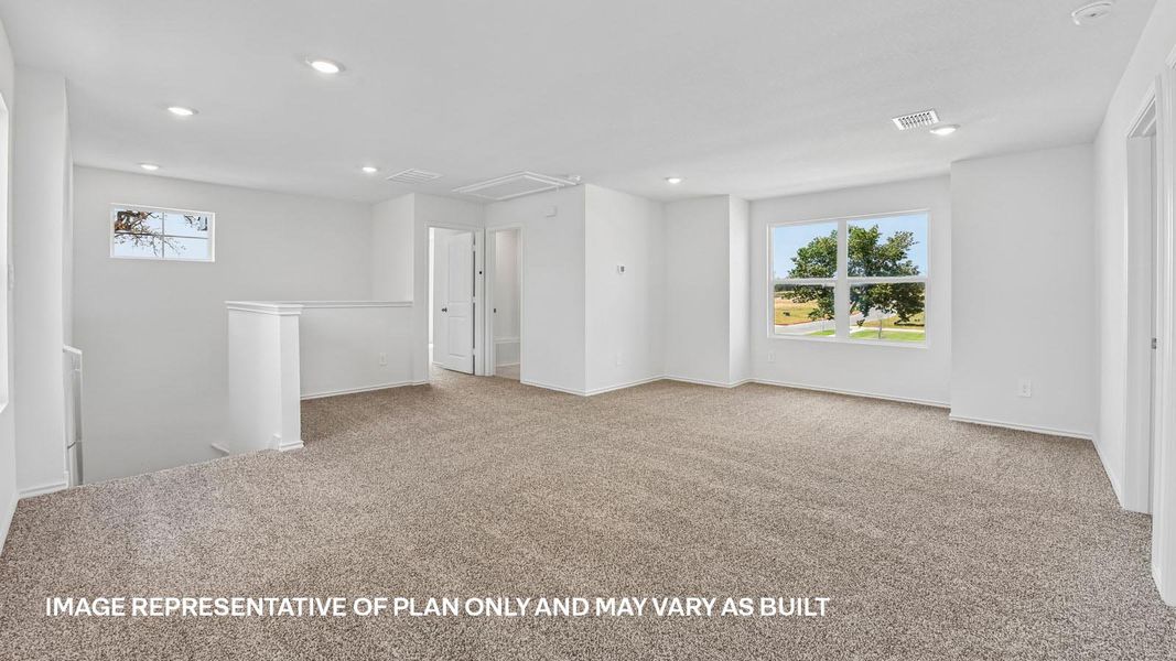 Representative unfurnished interior of a home built from the The Travis by D.R. Horton in Valverde, Bastrop (Image 26).