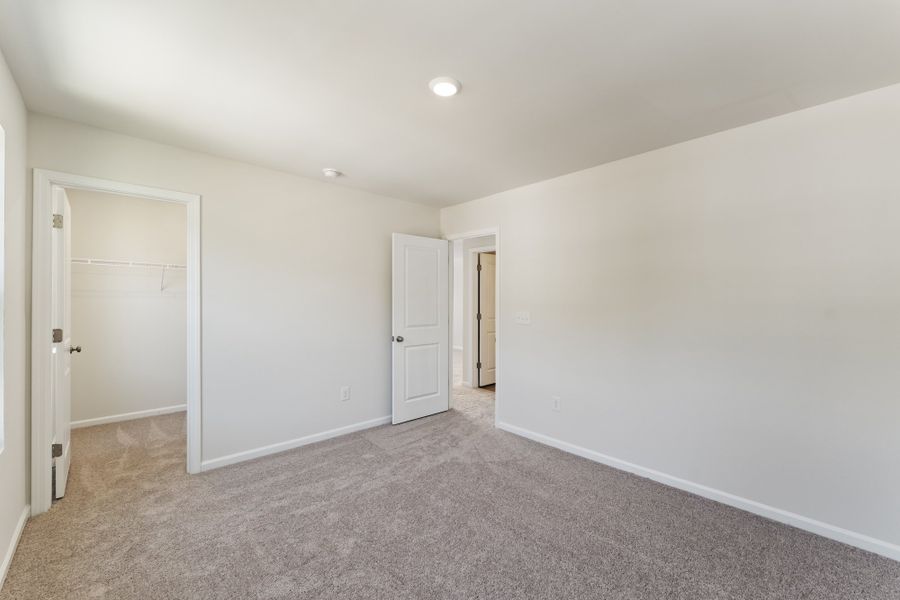 Spacious, unfurnished interior of a new home in Richmond Hill, Inman (Image 26). Spacious, unfurnished interior of a new home in Richmond Hill, Inman (Image 26).