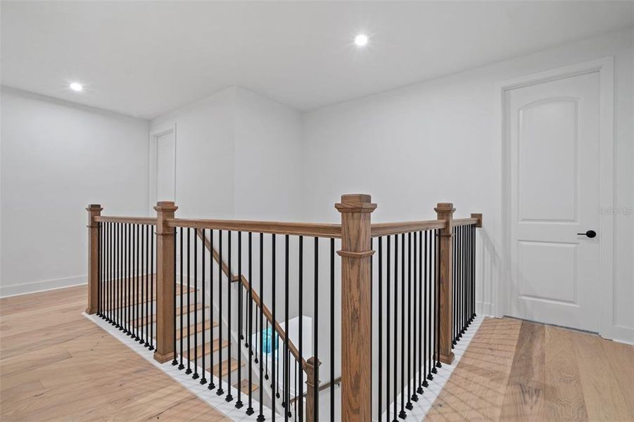 Spacious, unfurnished interior of a new home in Celebration - Island Village, Celebration (Image 63).