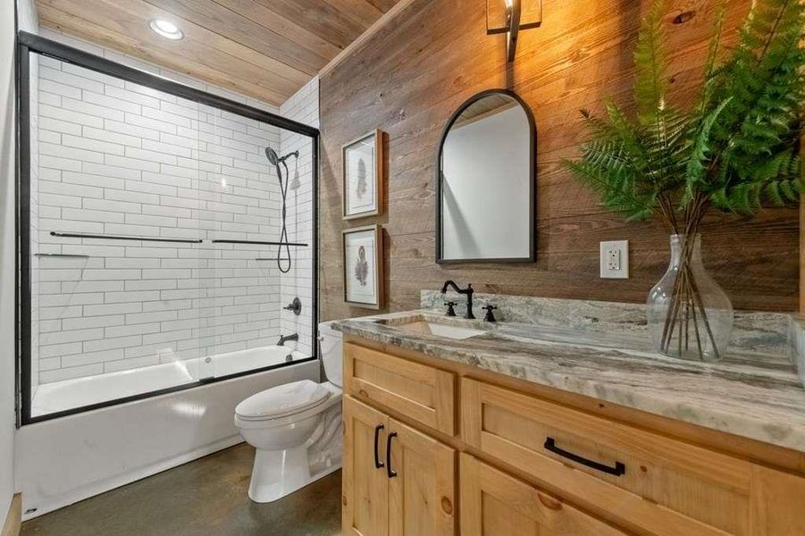 Furnished interior view inside a new home in , Blue Ridge (Image 27).