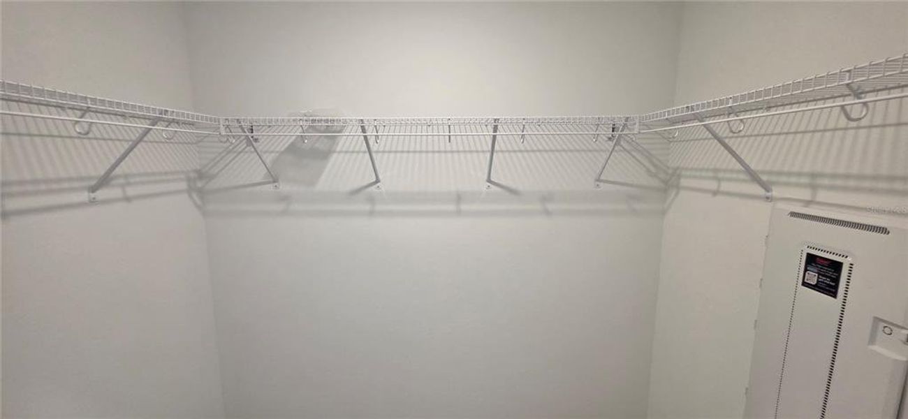 Spacious, unfurnished interior of a new home in Calusa Country Club, Lakewood Ranch (Image 23).