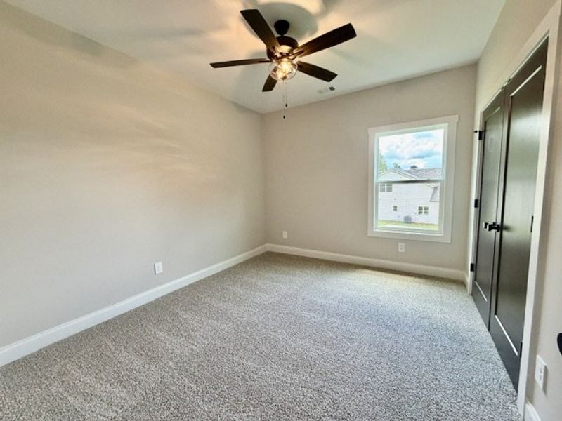 Spacious, unfurnished interior of a new home in Lakefield, Palmetto (Image 16).