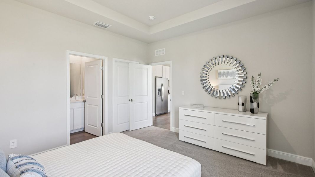 Furnished interior view inside a new home in Deerbrook, Land O' Lakes (Image 31). Furnished interior view inside a new home in Deerbrook, Land O' Lakes (Image 31).