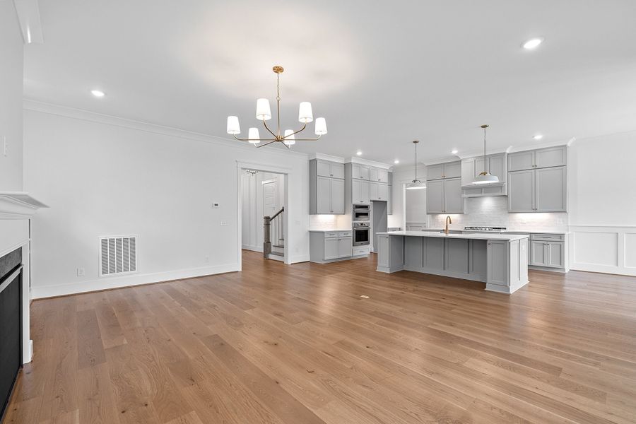 Representative unfurnished interior of a home built from the The Emerson by RobuckHomes in Stonehenge, Raleigh (Image 169).