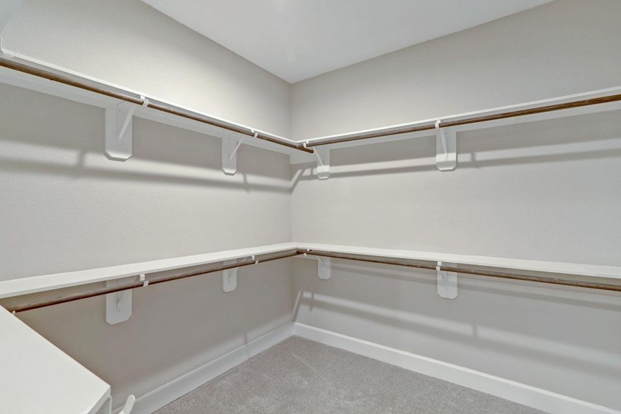 Spacious, unfurnished interior of a new home in , Houston (Image 30).