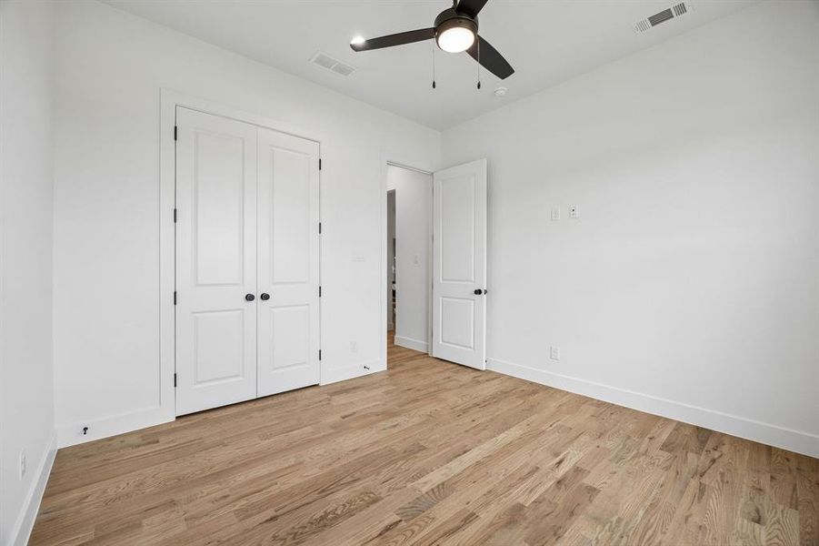 Spacious, unfurnished interior of a new home in RangeWood, Weatherford (Image 23). Spacious, unfurnished interior of a new home in RangeWood, Weatherford (Image 23).
