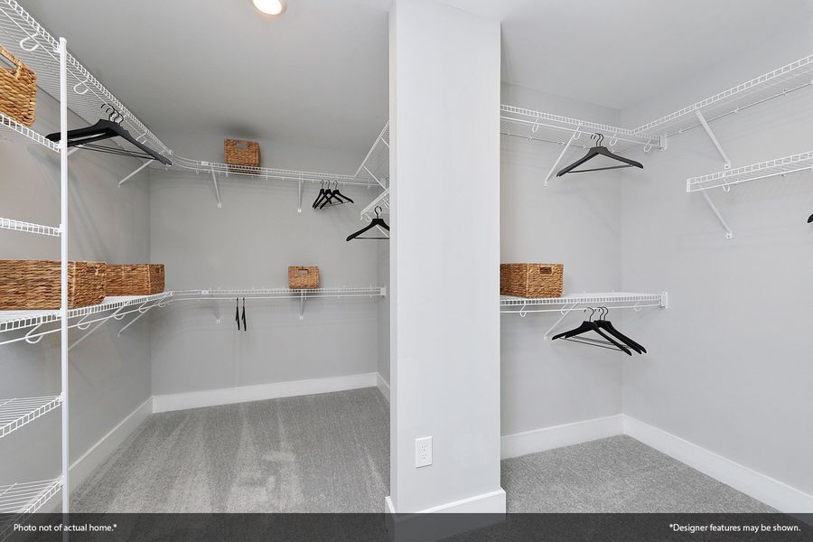 Spacious, unfurnished interior of a new home in Arcadia, Myrtle Beach (Image 20).