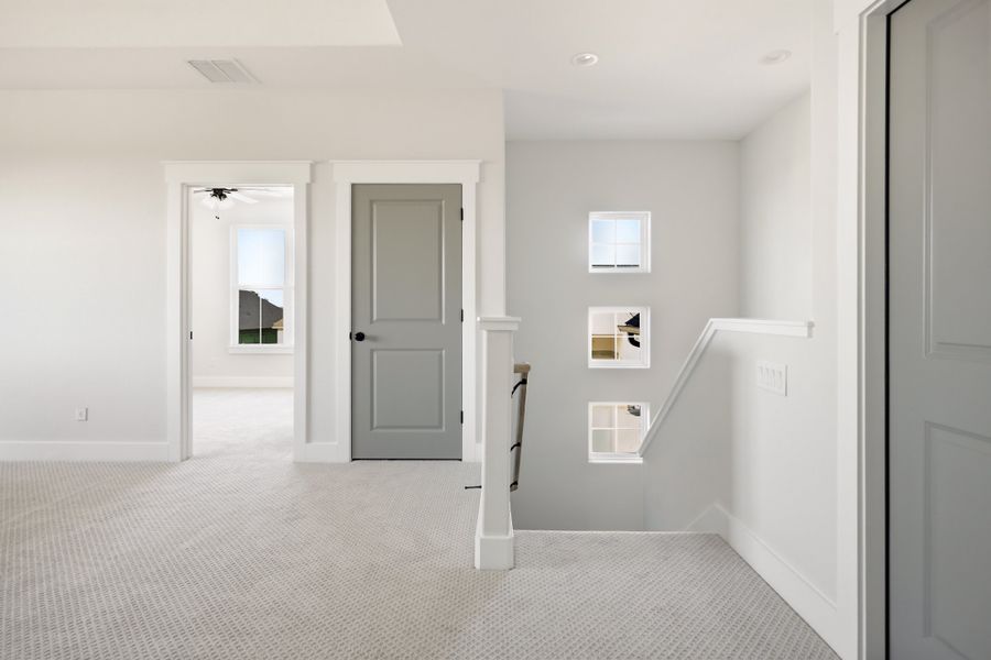 Spacious, unfurnished interior of a new home in Stella Ranch, Bryan (Image 22).