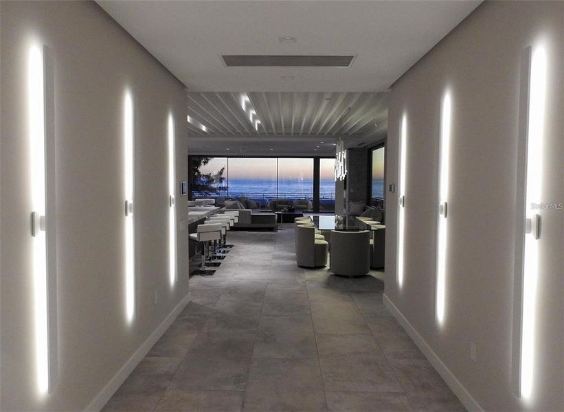 Community amenities in , Holmes Beach (Image 19).