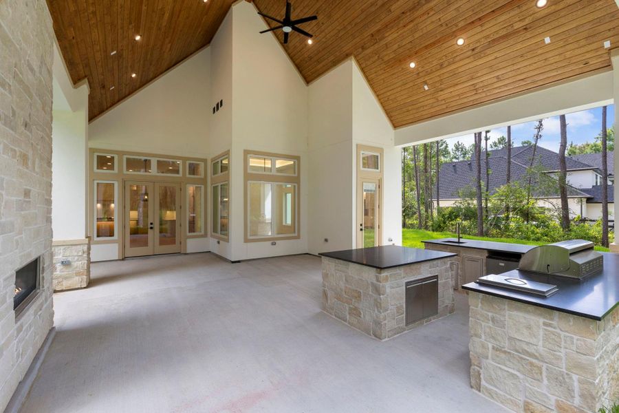 Exterior details and patio area of a home in , Montgomery (Image 27).