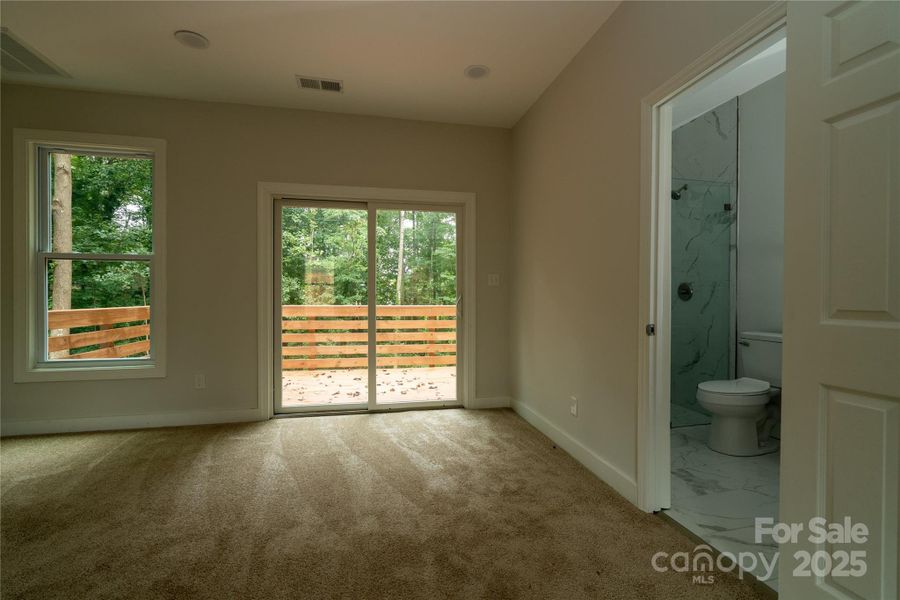 Spacious, unfurnished interior of a new home in , Hickory (Image 13).