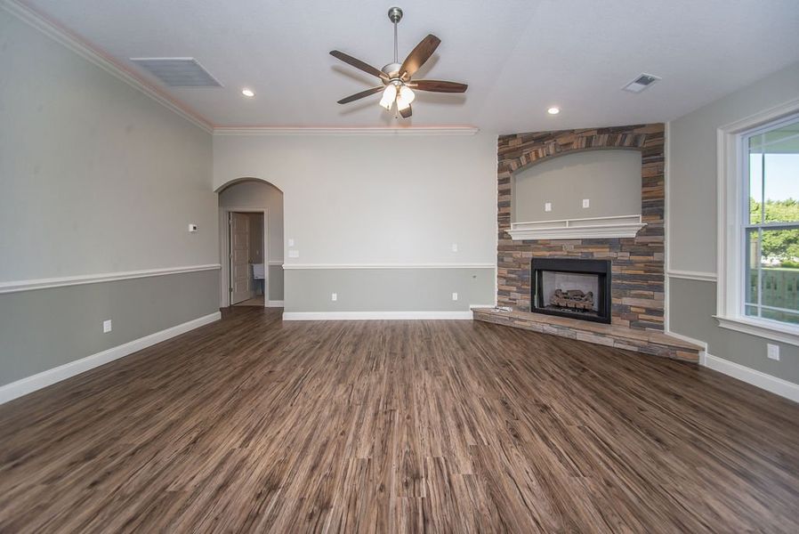 Representative unfurnished interior of a home built from the Mediterranean by Enchanted Homes in Lonesome Dove, San Antonio (Image 35).