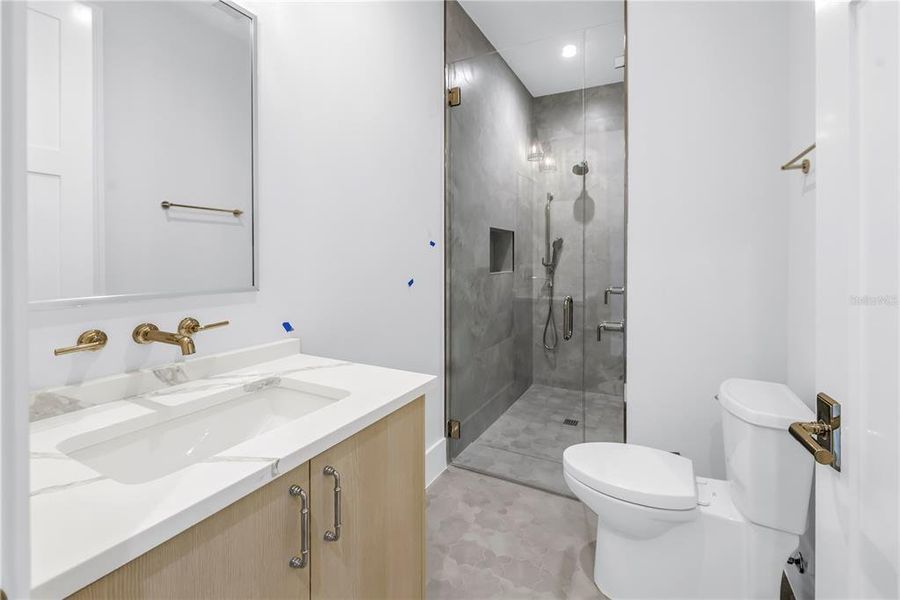 Furnished interior view inside a new home in , Sarasota (Image 10).