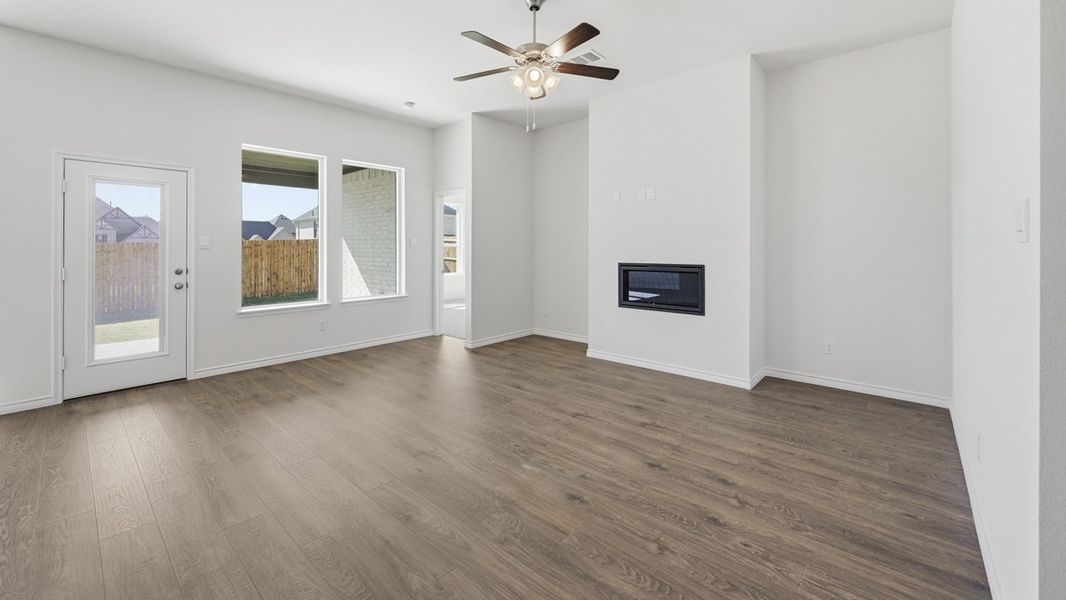 Spacious, unfurnished interior of a new home in Madera, Royse City (Image 12). Spacious, unfurnished interior of a new home in Madera, Royse City (Image 12).