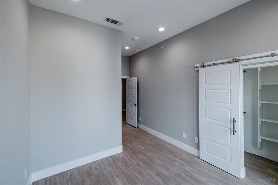Spacious, unfurnished interior of a new home in , Fort Worth (Image 22). Spacious, unfurnished interior of a new home in , Fort Worth (Image 22).