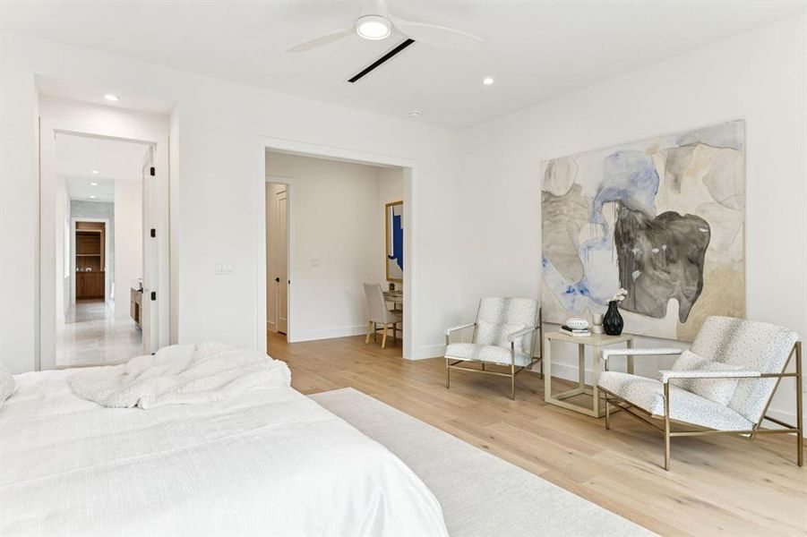 Furnished interior view inside a new home in , Dallas (Image 8).