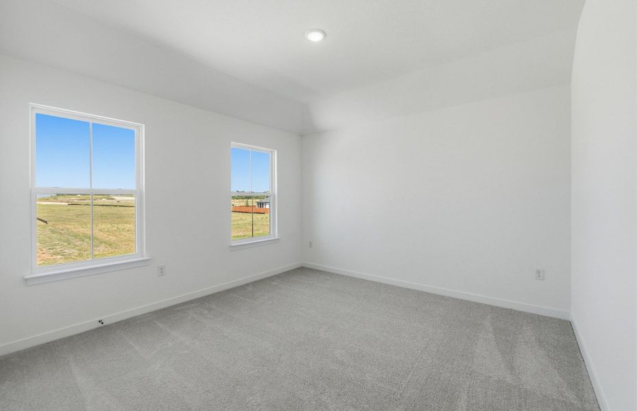 Spacious, unfurnished interior of a new home in Kuempel Farms, Pflugerville (Image 39).