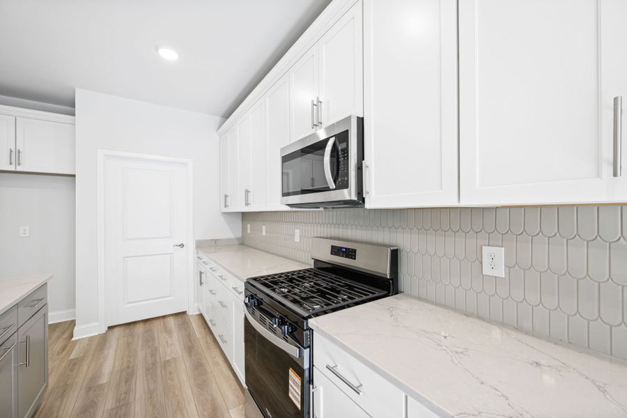 Furnished interior view inside a new home in Grand Arbor, Blythewood (Image 8).