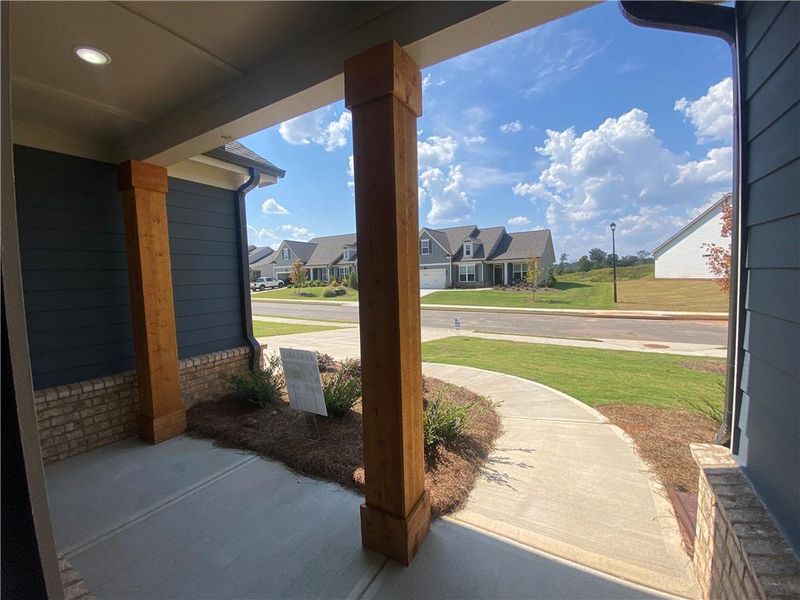 Exterior details and patio area of a home in , Jefferson (Image 4).