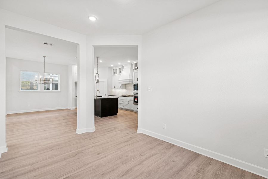 Spacious, unfurnished interior of a new home in Colton 45' Homesites, Todd Mission (Image 26).