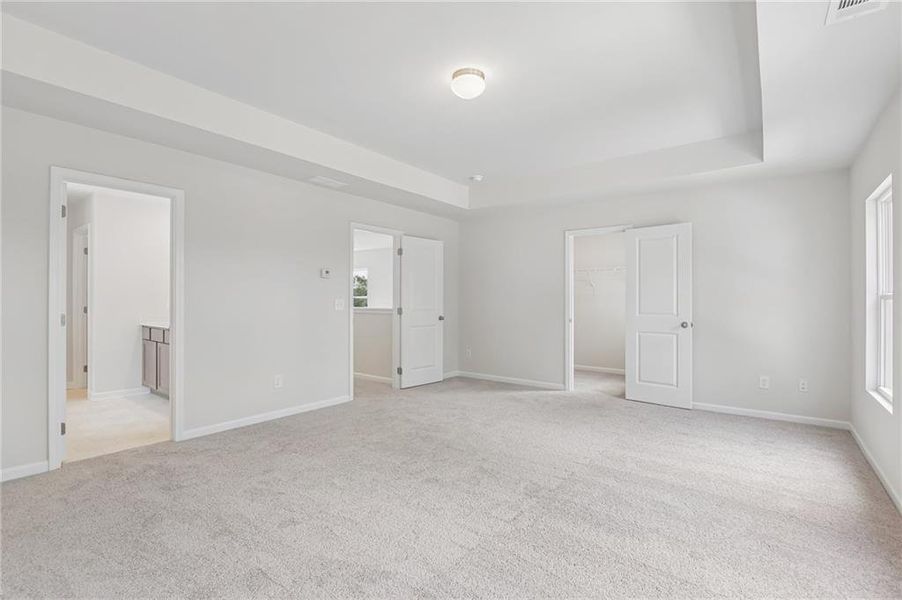 Spacious, unfurnished interior of a new home in Magnolia Trace, Flowery Branch (Image 22).