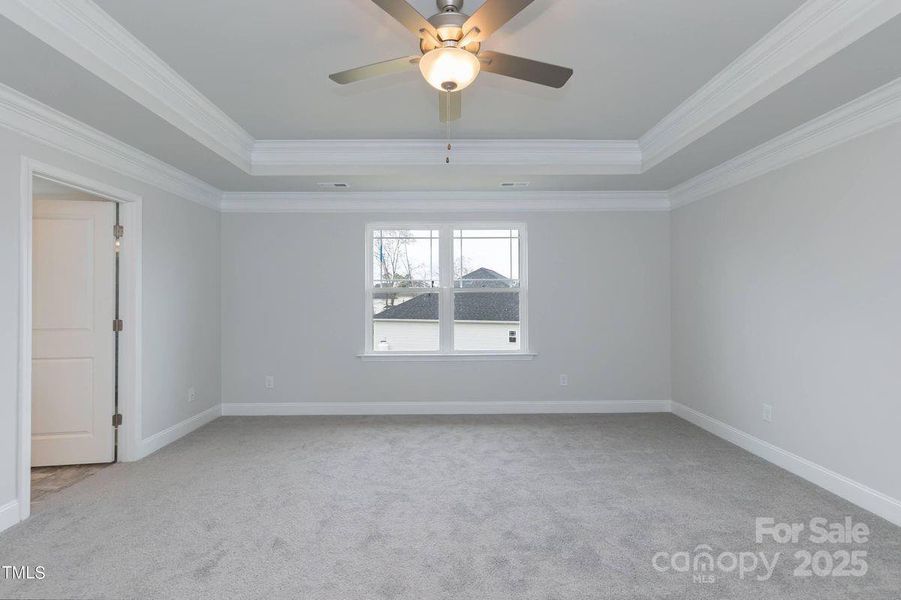 Spacious, unfurnished interior of a new home in Northlake, Statesville (Image 13).