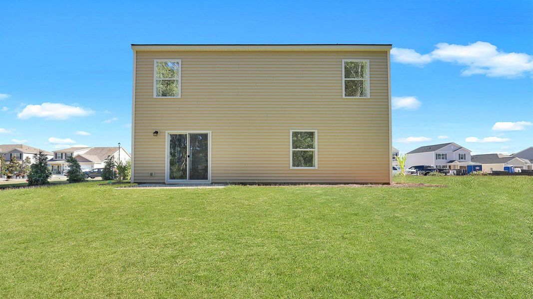 Representative exterior details of a home built from the ROBIE by D.R. Horton in Longleaf Village, Rincon (Image 3).