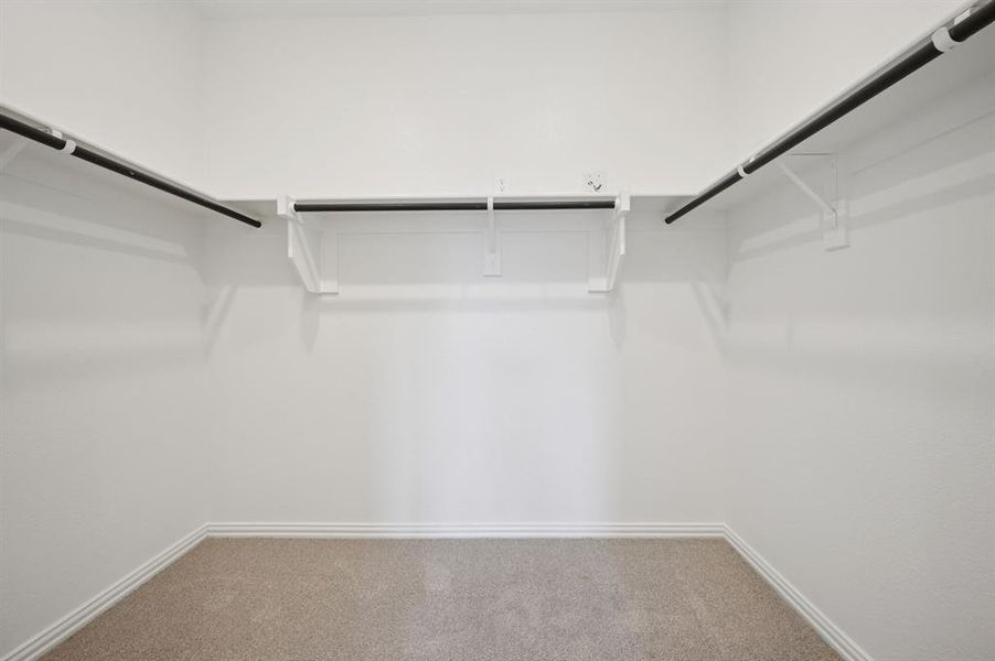 Photo is not of the actual home, but is an inspirational photo of builder’s model home and may depict options, furnishings, and/or decorator features that are not included. Photo is not of the actual home, but is an inspirational photo of builder’s model home and may depict options, furnishings, and/or decorator features that are not included.