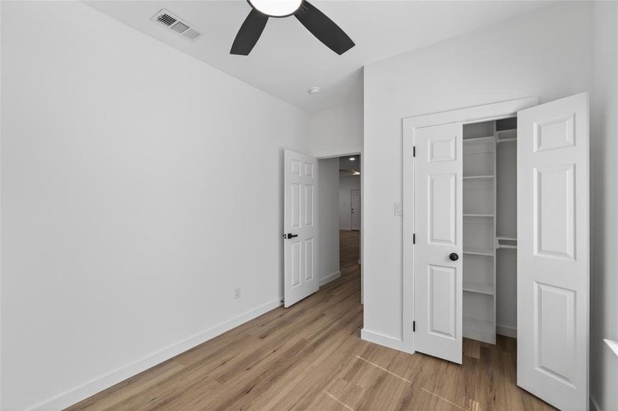 Spacious, unfurnished interior of a new home in , Mabank (Image 21). Spacious, unfurnished interior of a new home in , Mabank (Image 21).