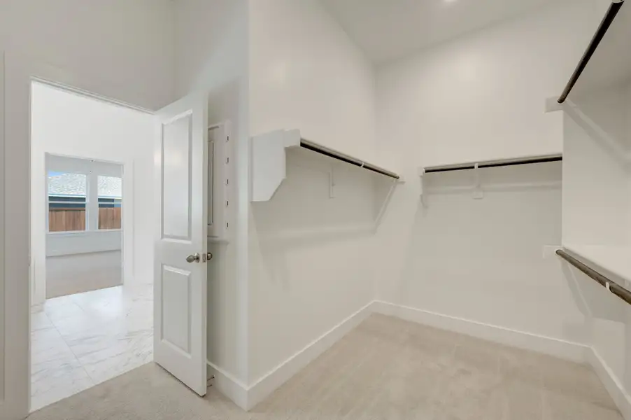 Spacious, unfurnished interior of a new home in The Meadows, Denton (Image 19).