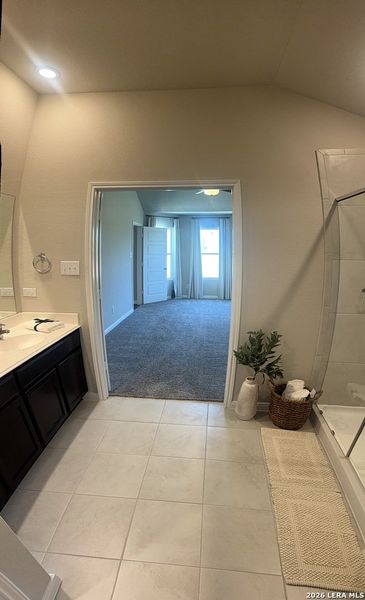 Furnished interior view inside a new home in Jordan's Ranch, San Antonio (Image 5).