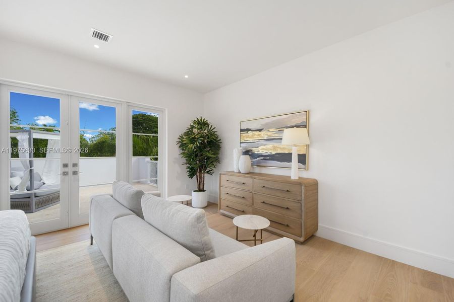 Furnished interior view inside a new home in , Coral Gables (Image 14).