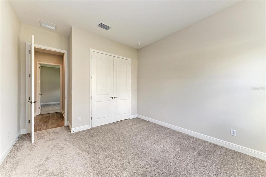 Spacious, unfurnished interior of a new home in Creek Ridge Preserve, Lithia (Image 23).