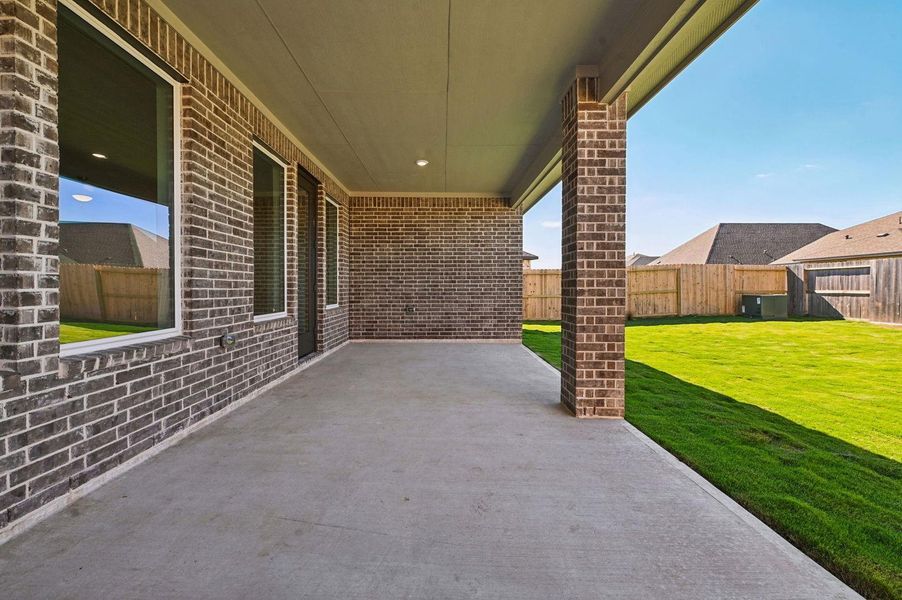 22307 Prickly Pear Patio + Yard