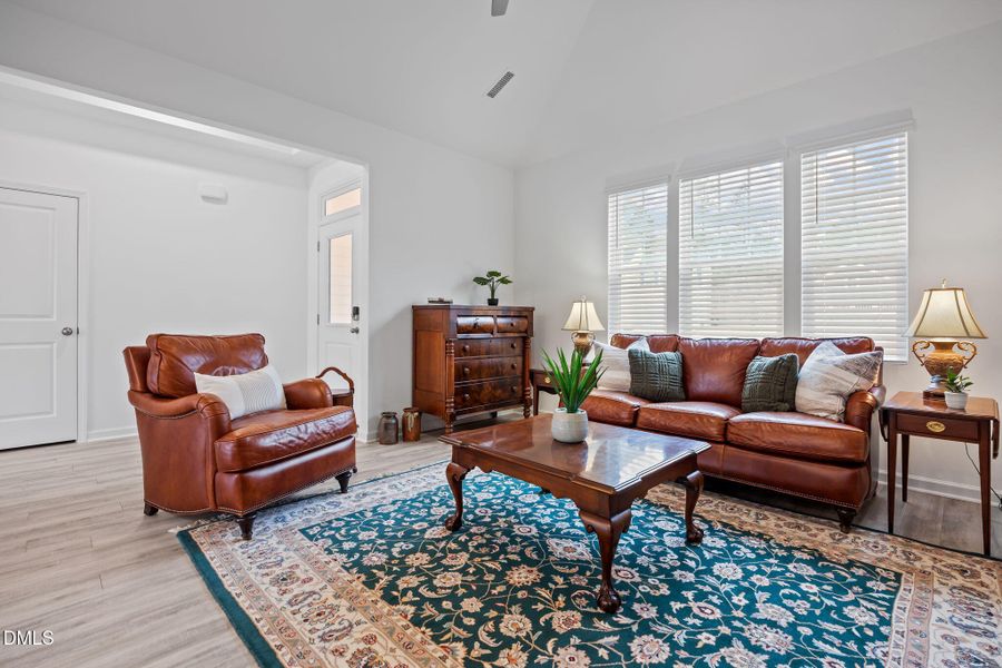 25-web-or-mls-IMG_6106