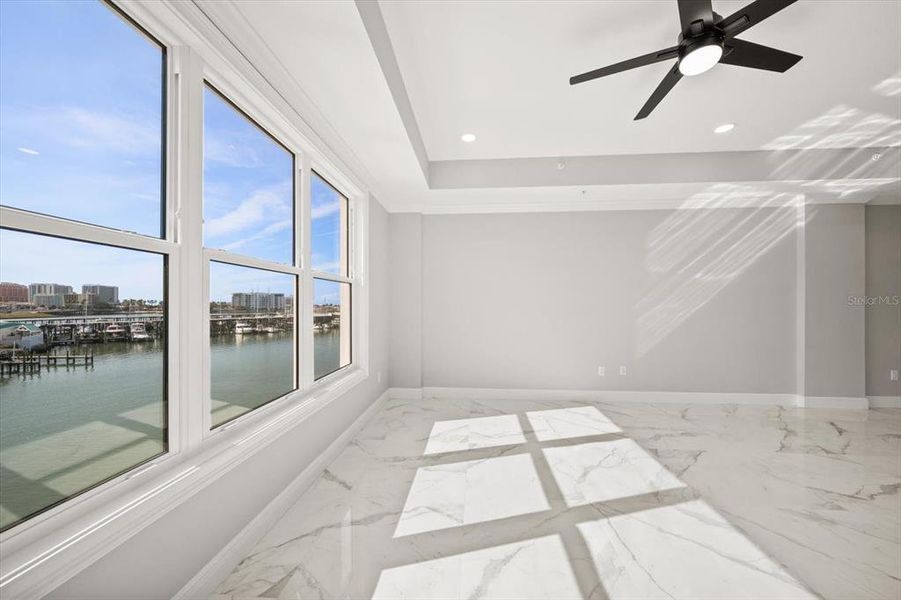 Spacious, unfurnished interior of a new home in , Clearwater (Image 15).