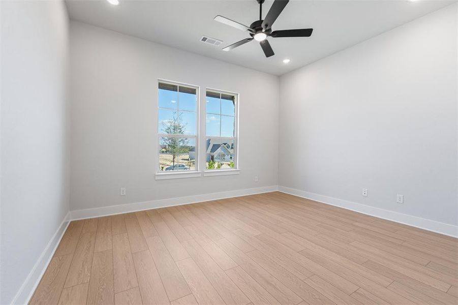 Spacious, unfurnished interior of a new home in Creekview Addition, Van Alstyne (Image 31). Spacious, unfurnished interior of a new home in Creekview Addition, Van Alstyne (Image 31).