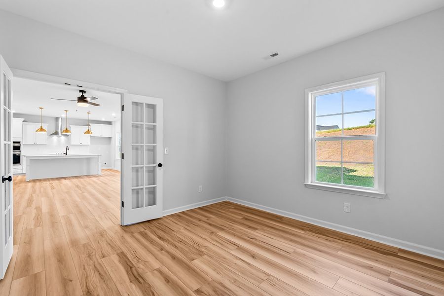 Image 52 of a home in Brooke Hill.