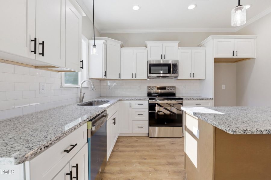 14-363 Paul Hare Rd-14