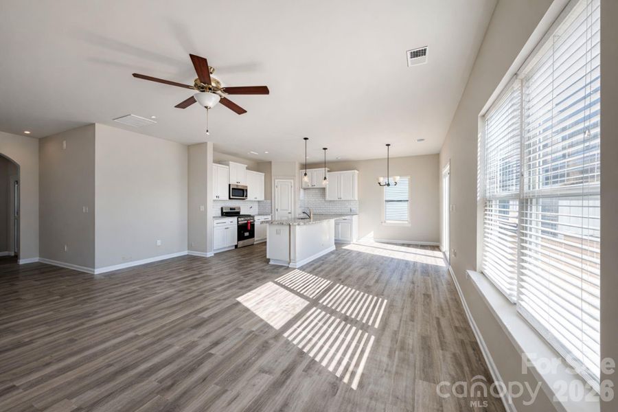 Spacious, unfurnished interior of a new home in , Charlotte (Image 17).