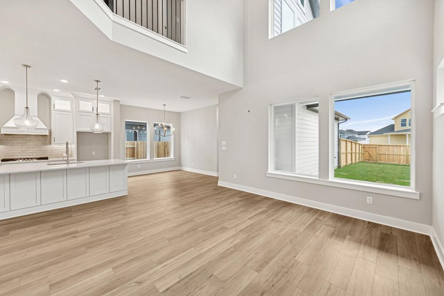 Spacious, unfurnished interior of a new home in , Katy (Image 15).