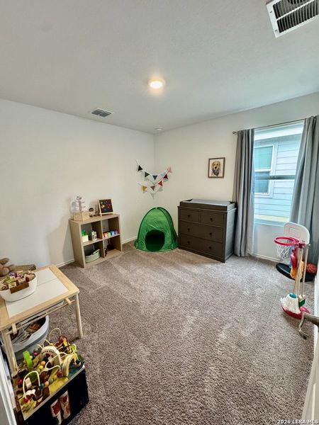 Furnished interior view inside a new home in Mission del Lago, San Antonio (Image 9).