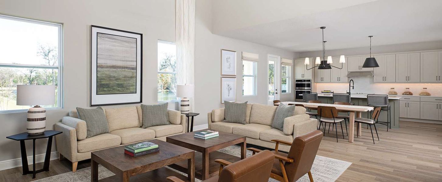 Representative furnished interior of a home built from the Moseley by Ashton Woods in Lake Cawood Cove, Windermere (Image 16).