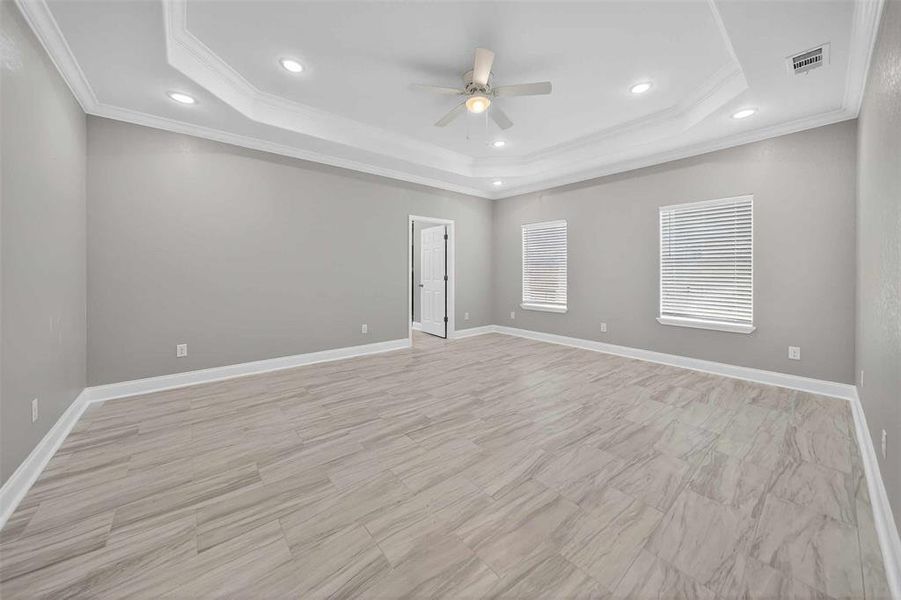 Spacious, unfurnished interior of a new home in , Lindale (Image 27). Spacious, unfurnished interior of a new home in , Lindale (Image 27).