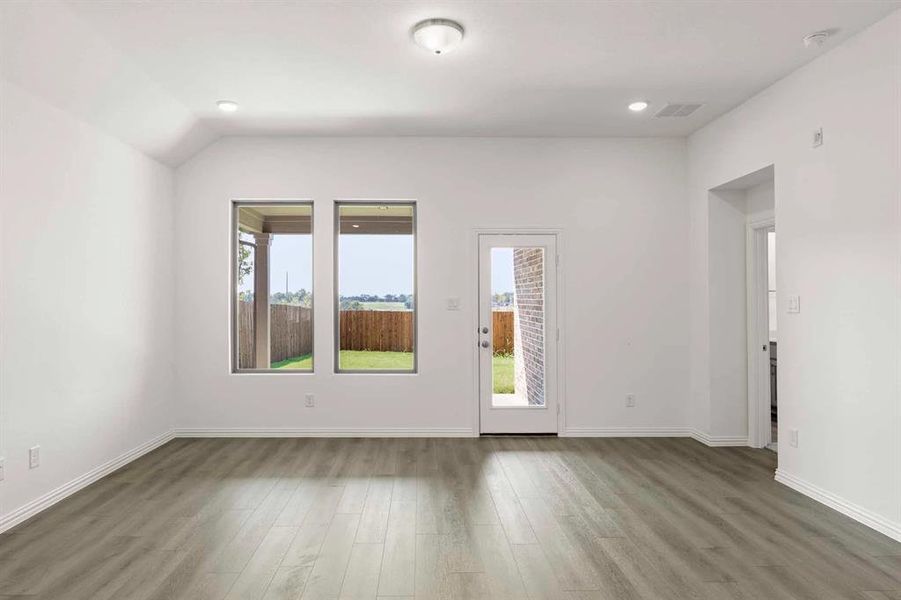 Spacious, unfurnished interior of a new home in Monticello Park, Princeton (Image 22). Spacious, unfurnished interior of a new home in Monticello Park, Princeton (Image 22).